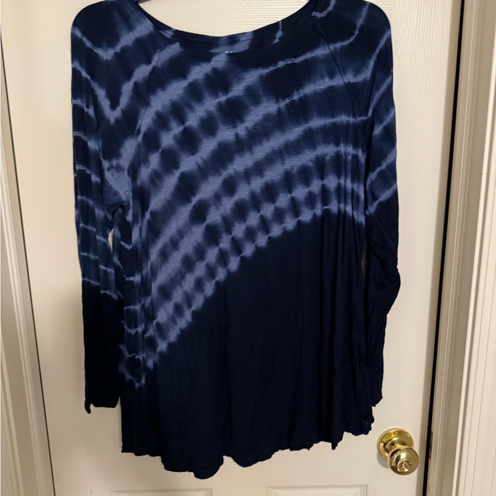 Plus size top navy and blue tie dye like rayon and spandex
